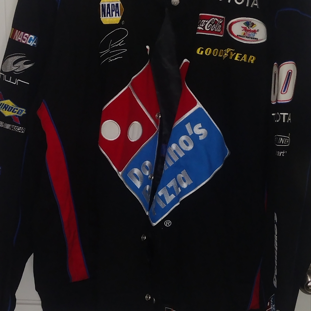 Nascar David Reutimann #00 Dominos jacket by JH Design. Size 3XL Embroidered